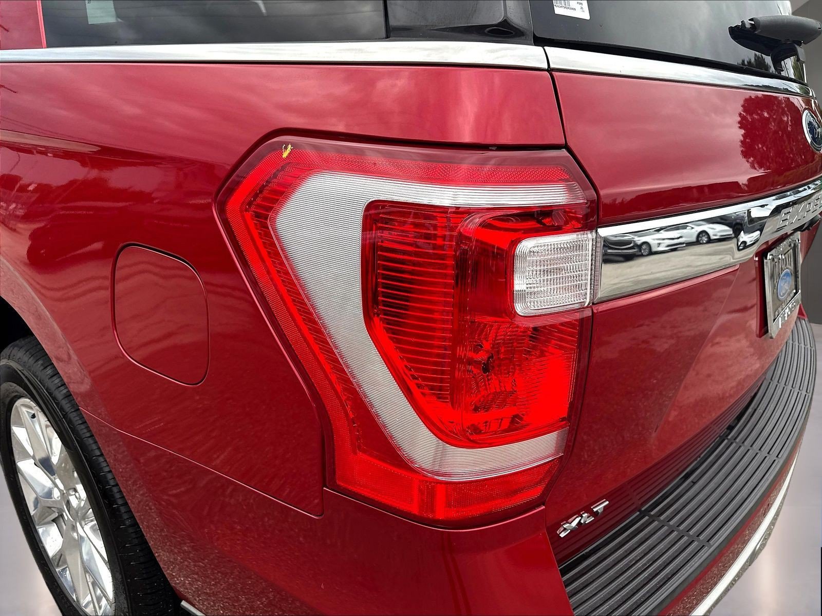Certified 2021 Ford Expedition XLT RWD image 24