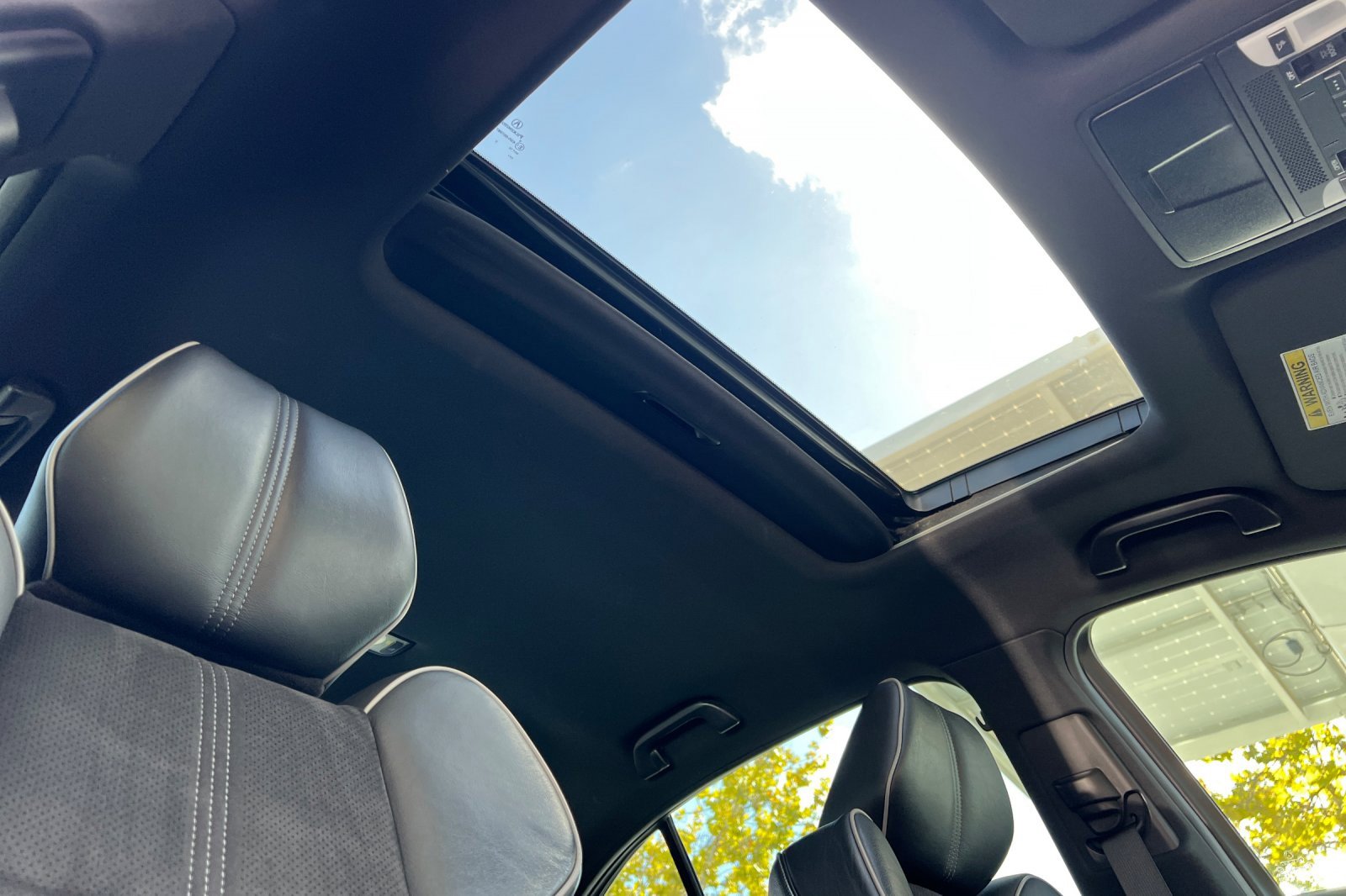 Used 2019 Acura TLX 2.4L Technology Pkg w/A-Spec P image 17