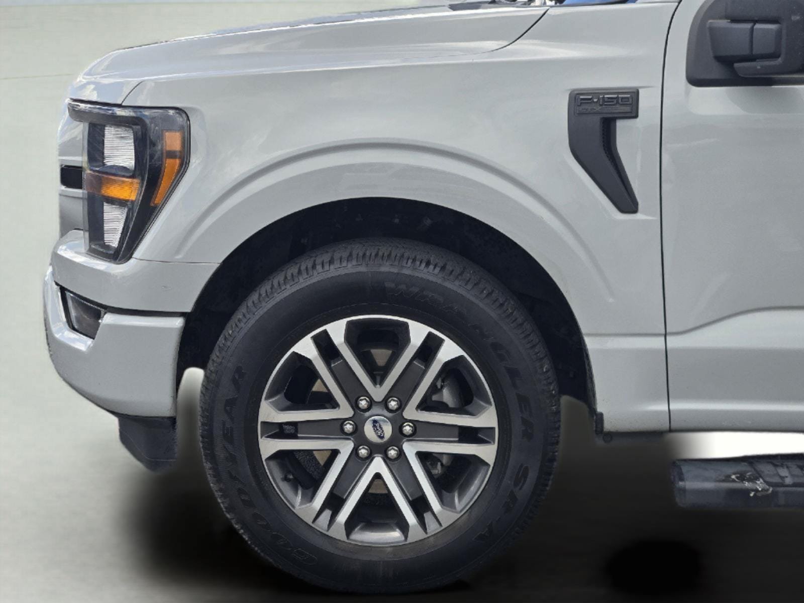 Certified 2023 Ford F150 XL w/ STX Appearance Package RWD image 9