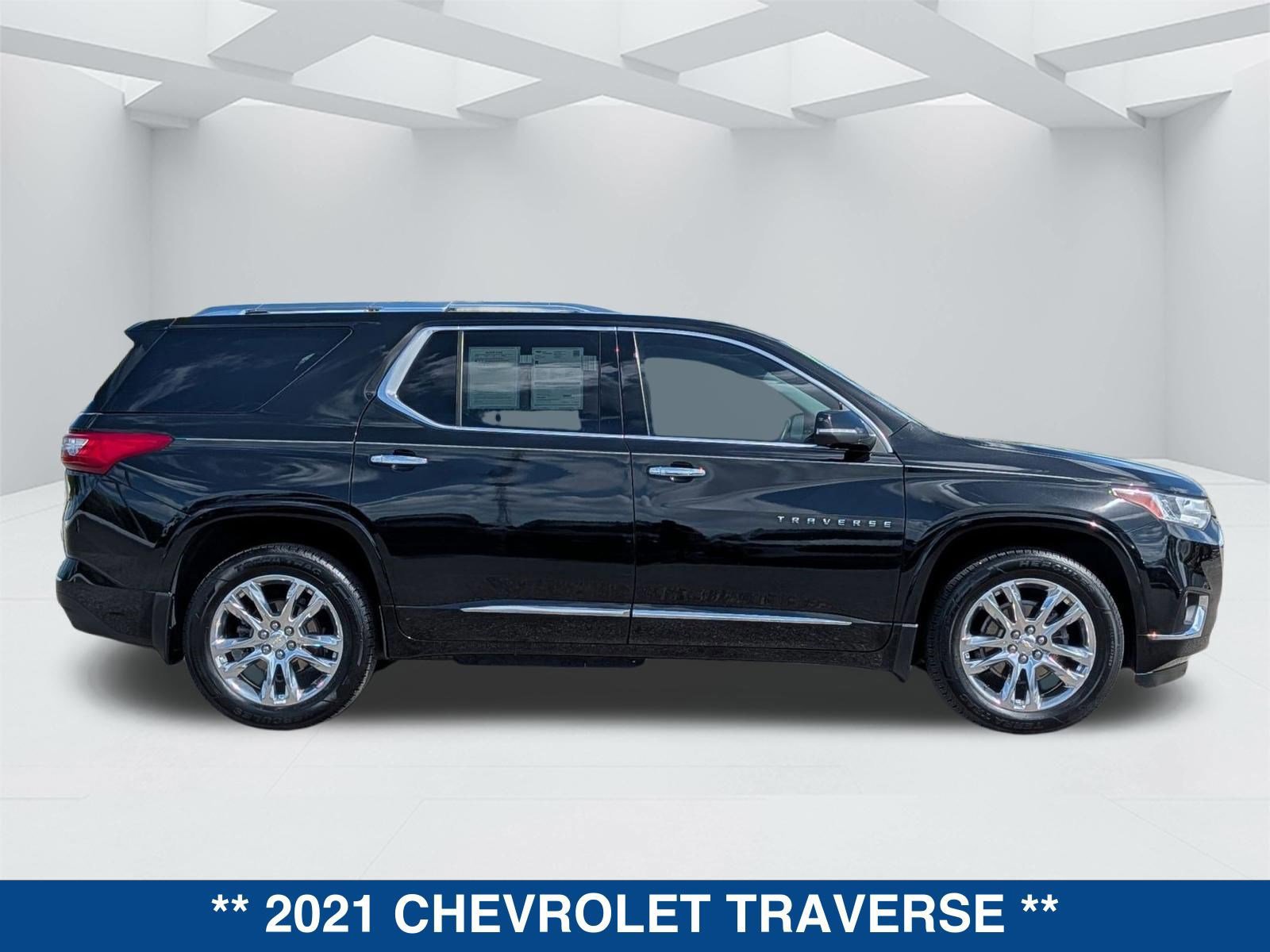 Used 2021 Chevrolet Traverse High Country image 6