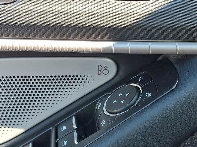 Certified 2025 Ford Explorer ST w/ Sun And Sound Package image 27