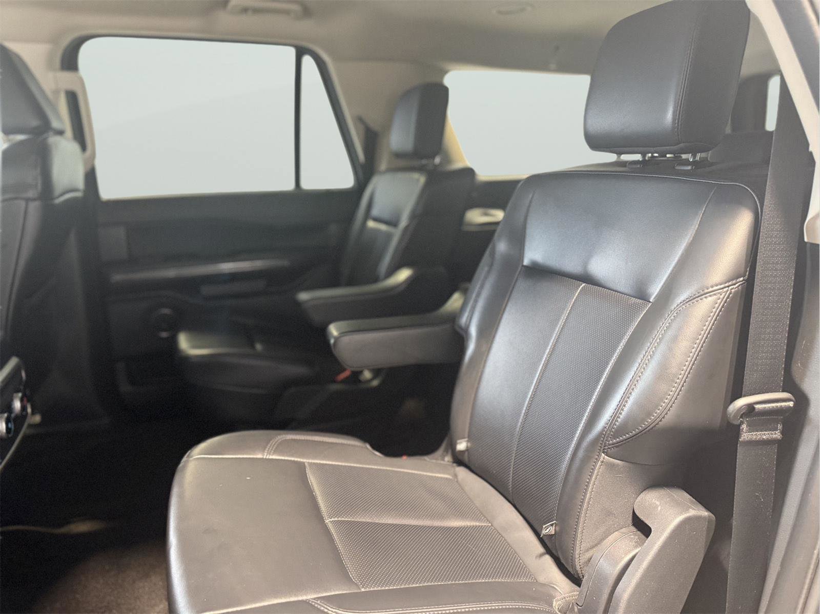 Certified 2023 Ford Expedition Max XLT image 25