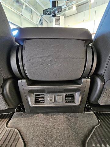 Used 2022 Chevrolet Silverado 1500 LT AWD/4WD image 28