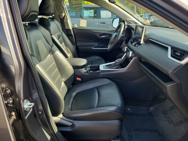 Used 2021 Toyota RAV4 XLE Premium FWD image 22