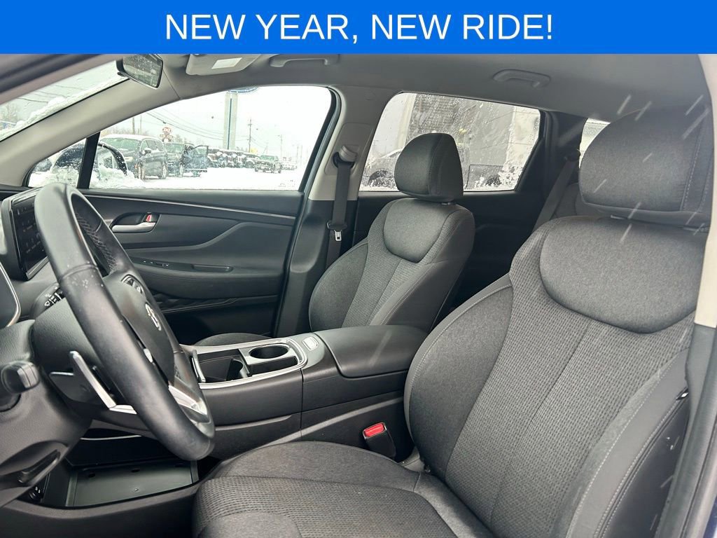 Used 2023 Hyundai Santa Fe SEL w/ Cargo Package image 16