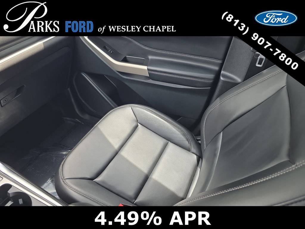 Certified 2022 Ford Explorer XLT w/ Equipment Group 202A image 14