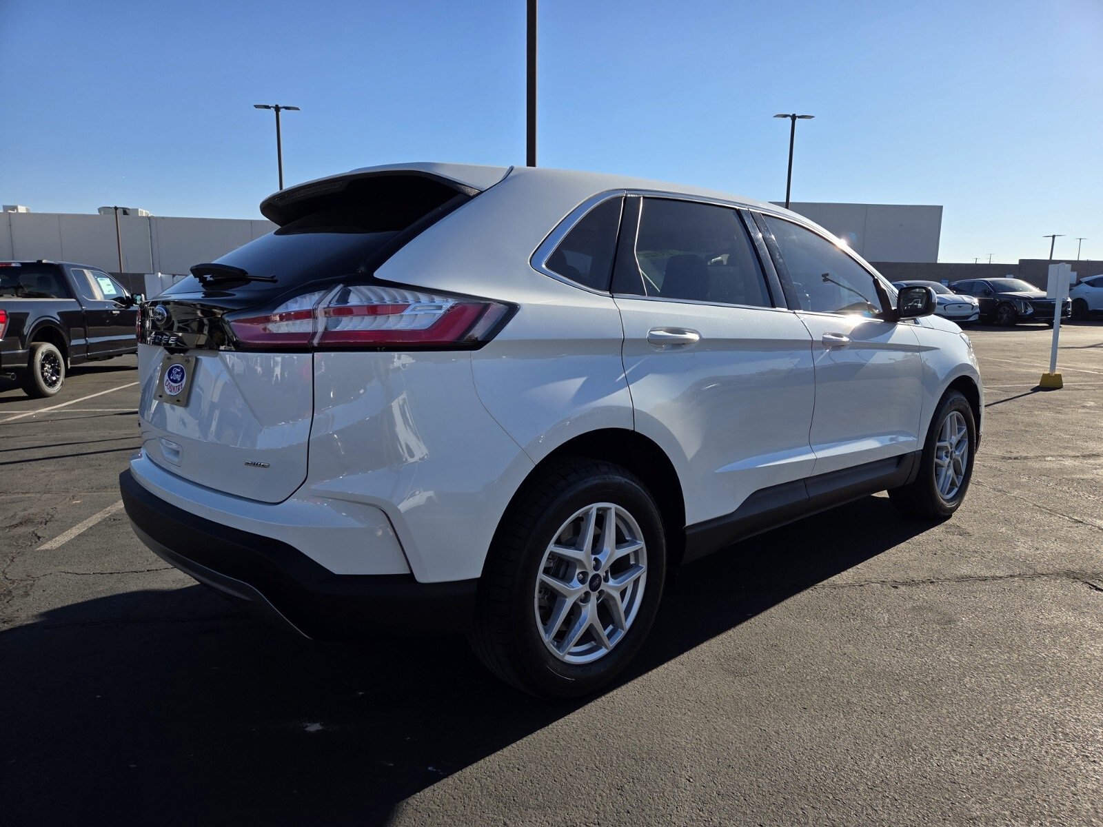 Certified 2022 Ford Edge SEL w/ Convenience Package image 6