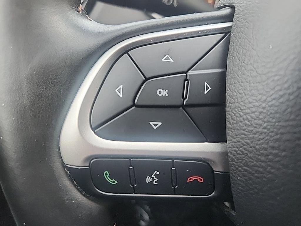 Used 2018 Jeep Compass Limited image 14