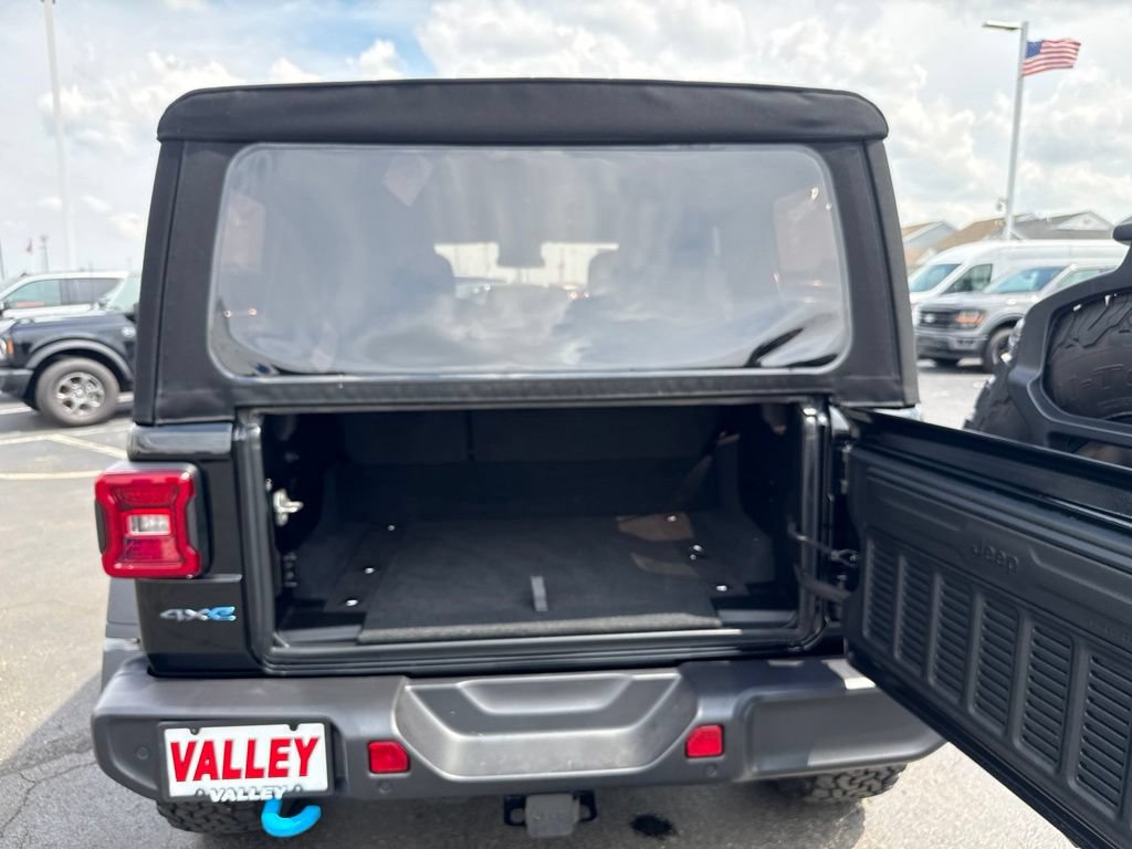 Used 2024 Jeep Wrangler Unlimited AWD/4WD image 41