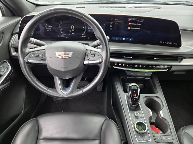 Used 2025 Cadillac XT4 Premium Luxury FWD image 11