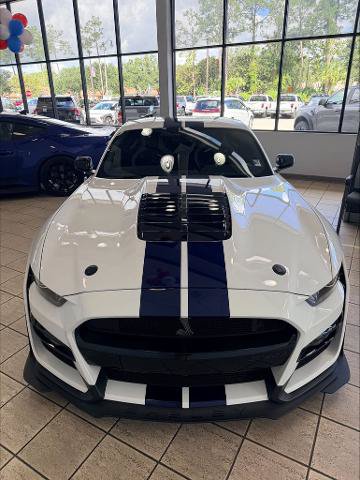 Certified 2022 Ford Mustang Shelby GT500 w/ Carbon Fiber Track Pack RWD image 2