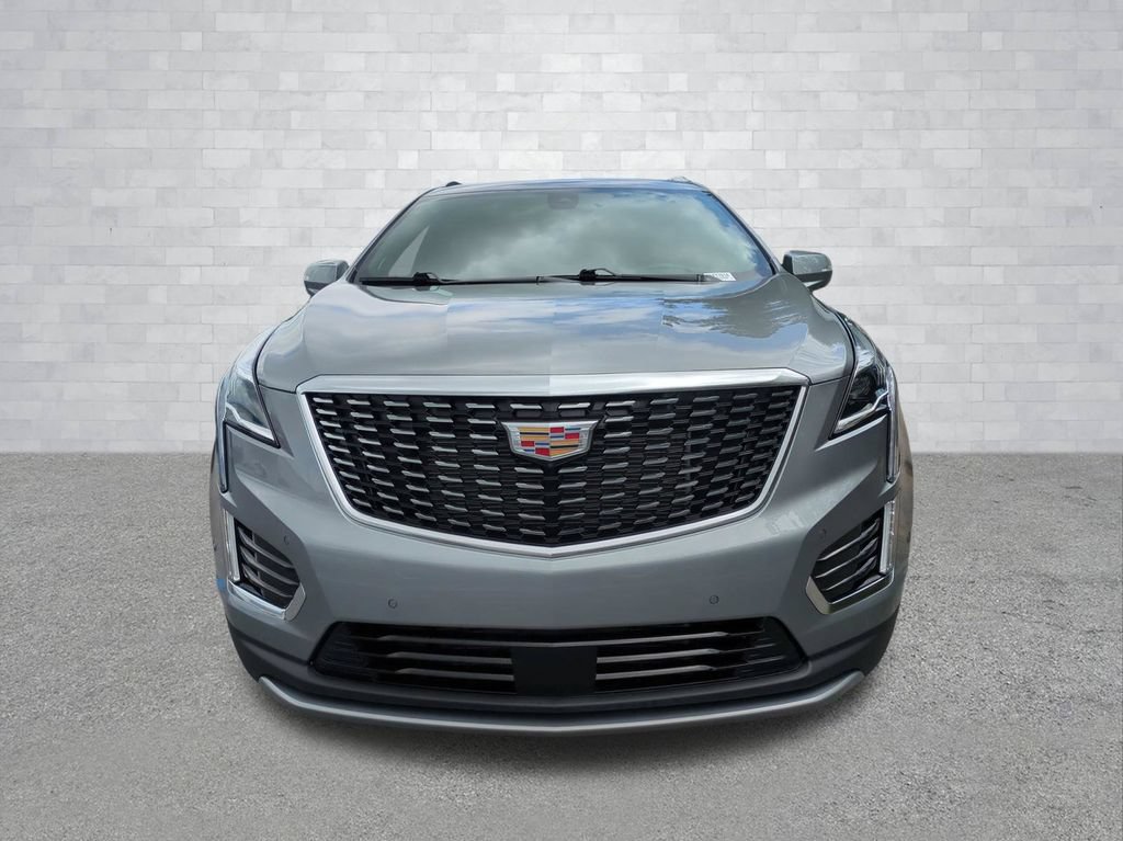 Used 2025 Cadillac XT5 Premium Luxury w/ Technology Package FWD image 10