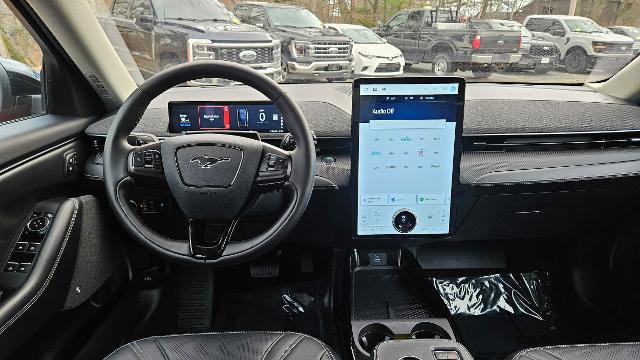 Certified 2023 Ford Mustang Mach-E Premium image 11