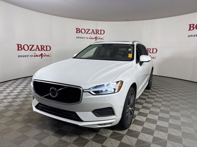 Used 2018 Volvo XC60 T6 Momentum w/ Advanced Package image 4