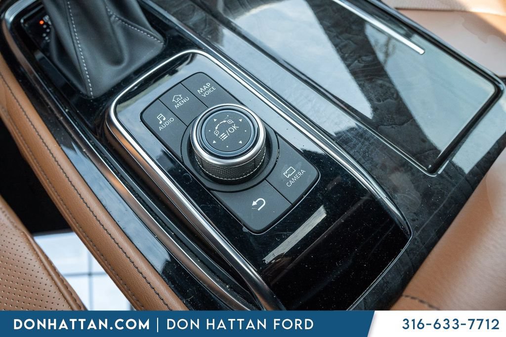 Used 2023 INFINITI QX80 Sensory w/ Cargo Package AWD/4WD image 13