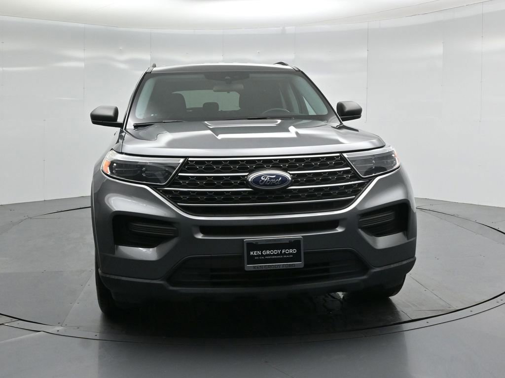 Certified 2022 Ford Explorer XLT w/ Class IV Trailer Tow Package image 31