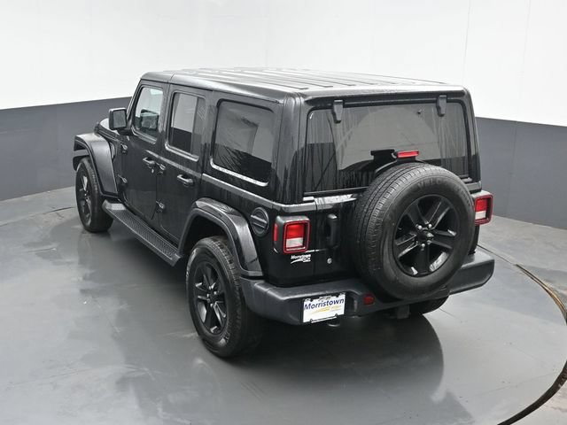 Used 2020 Jeep Wrangler Unlimited Sahara AWD/4WD image 32