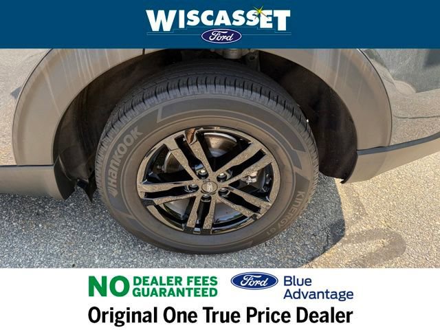 Certified 2022 Ford Explorer XLT w/ Equipment Group 202A image 29