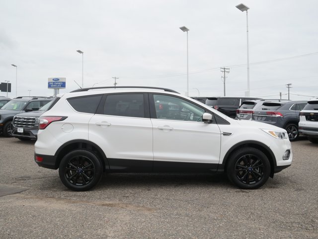 Certified 2018 Ford Escape SE AWD/4WD image 2