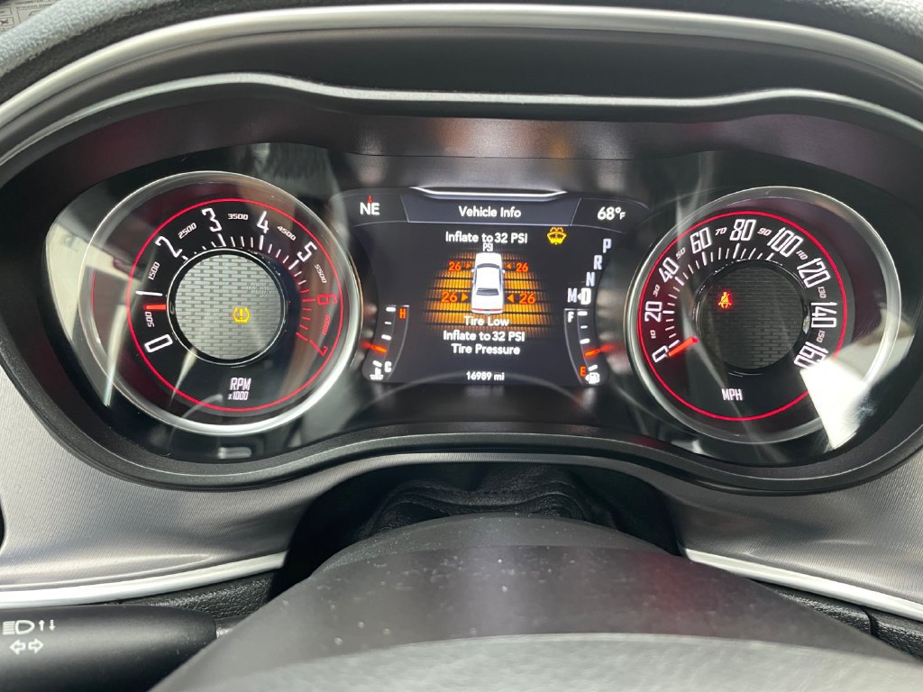 Used 2020 Dodge Challenger R/T RWD image 30