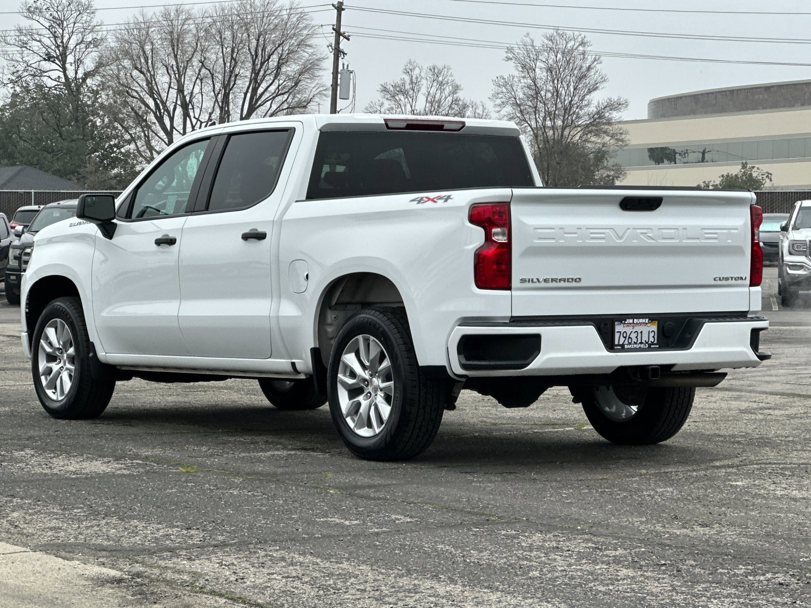 Used 2023 Chevrolet Silverado 1500 Custom image 3