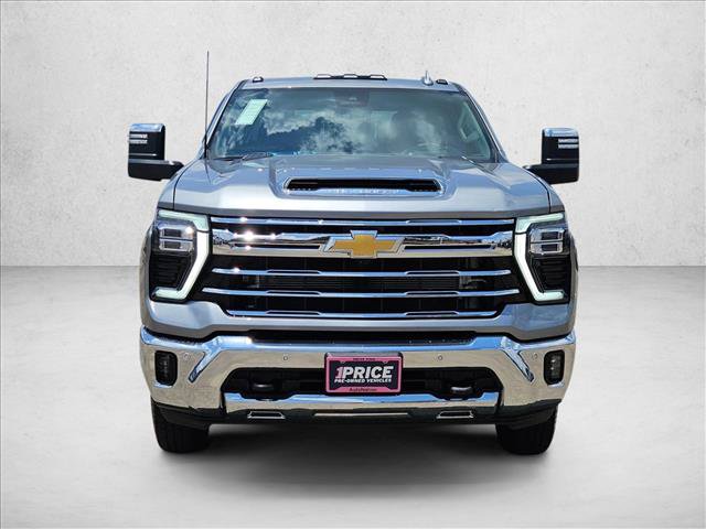 Used 2026 Chevrolet Silverado 3500 LTZ w/ LTZ Texas Edition AWD/4WD image 2