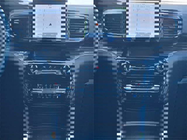 Certified 2022 Ford Explorer Limited w/ Equipment Group 301A image 28