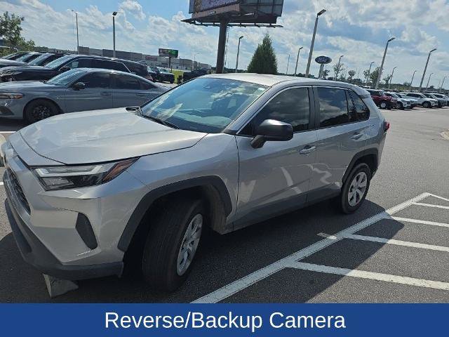 Used 2024 Toyota RAV4 LE FWD video 3