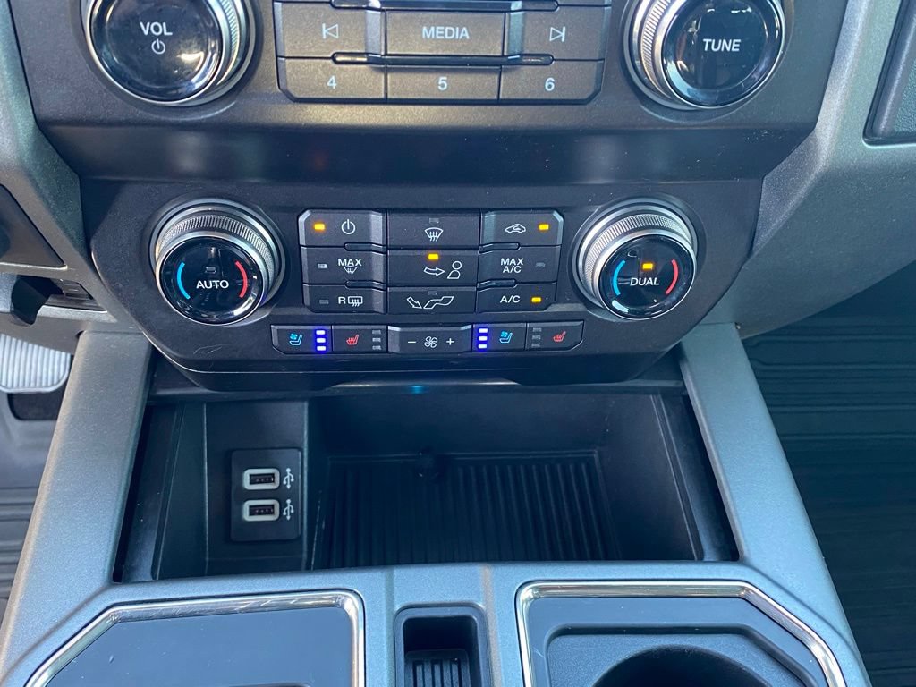 Certified 2019 Ford F150 Raptor w/ Equipment Group 802A Luxury AWD/4WD image 19