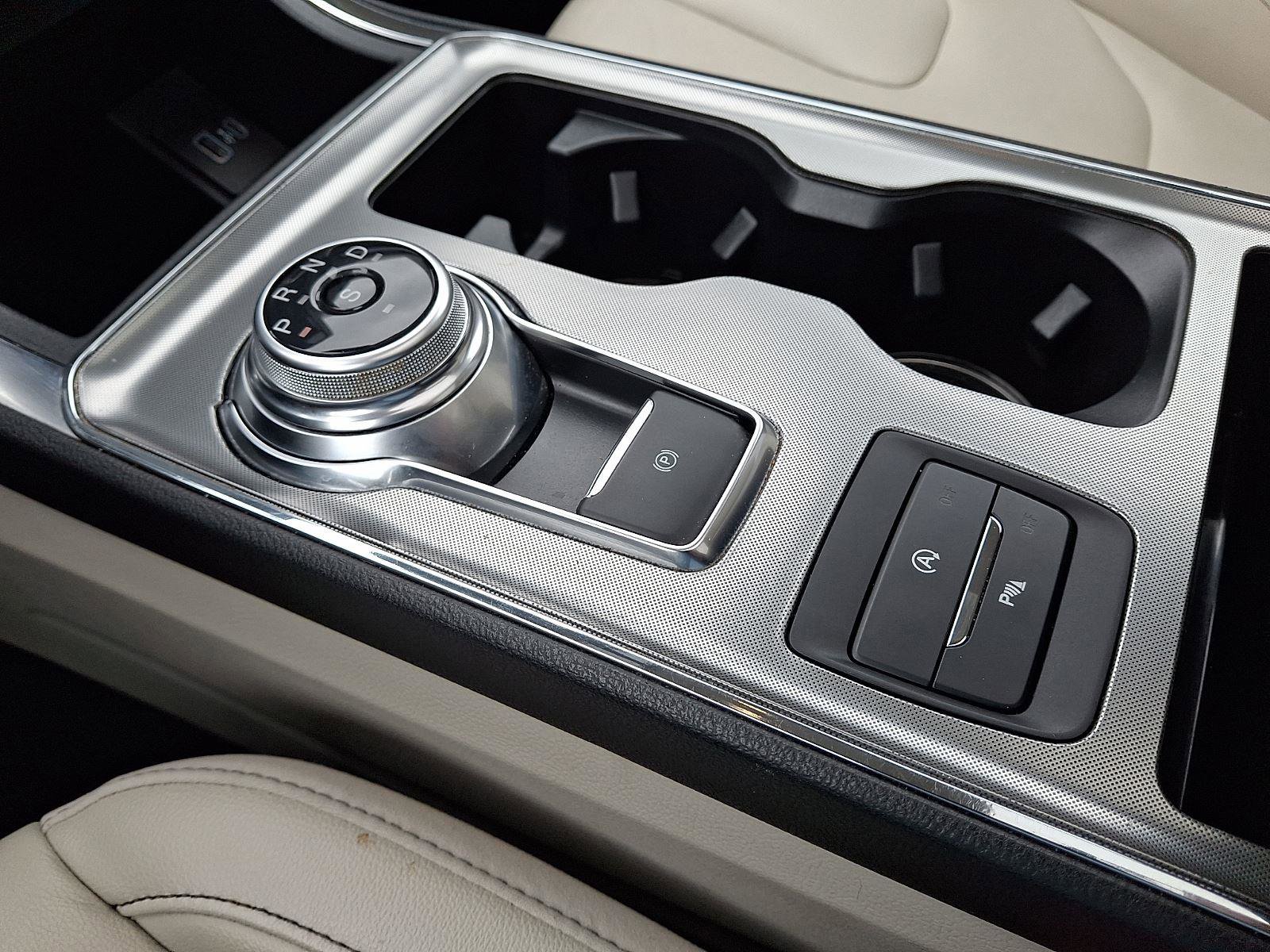 Certified 2022 Ford Edge Titanium image 13