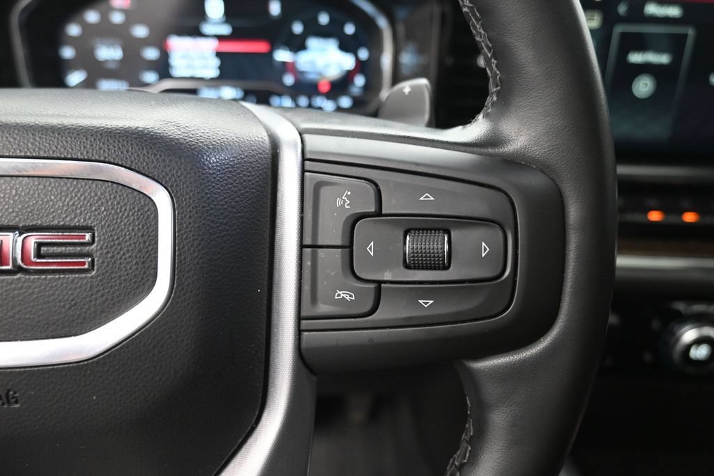 Used 2025 GMC Sierra 1500 Elevation w/ Elevation Premium Package AWD/4WD image 7