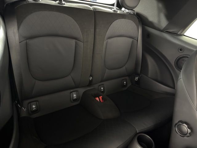 Used 2022 MINI Cooper S image 19
