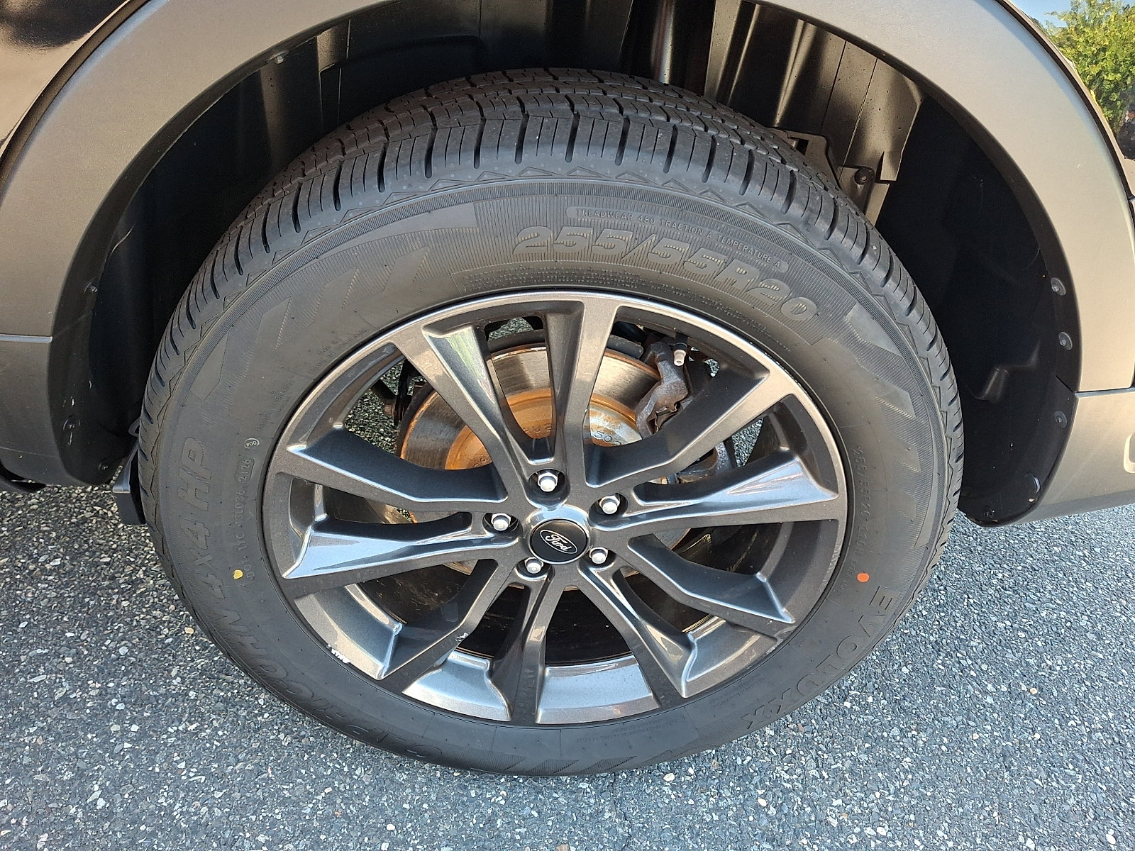 Certified 2019 Ford Explorer XLT w/ Equipment Group 202A AWD/4WD image 28