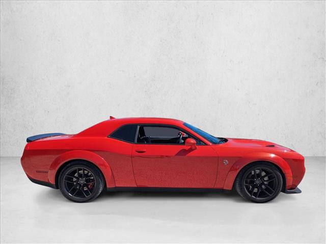 Used 2018 Dodge Challenger SRT Hellcat video 4