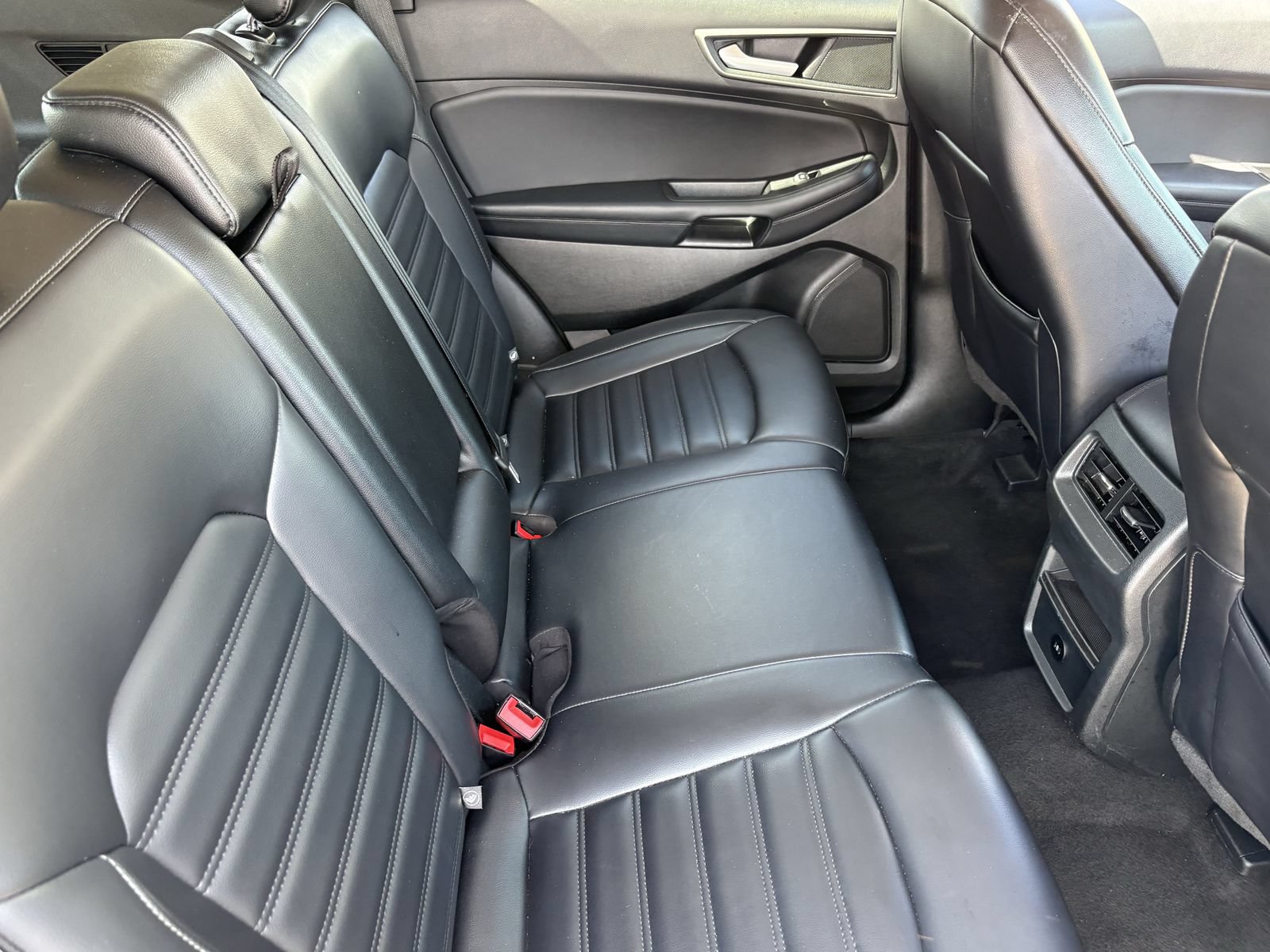 Certified 2024 Ford Edge SEL AWD/4WD image 16