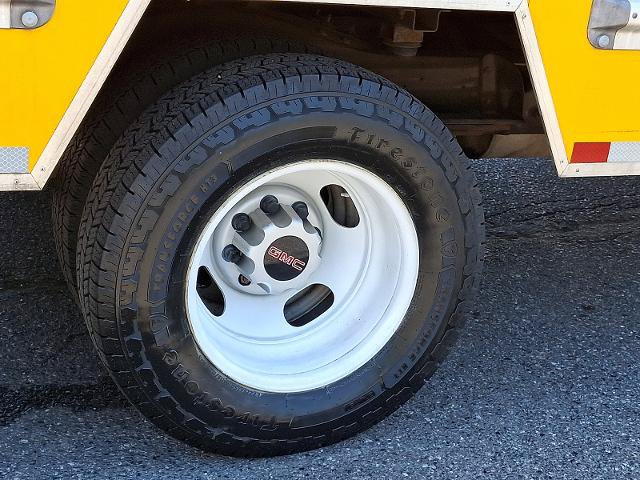 Used 2022 GMC Savana 3500 Extended w/ Power Convenience Package RWD image 26