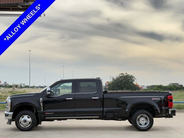 Certified 2023 Ford F350 Lariat w/ Lariat Ultimate Package AWD/4WD image 3