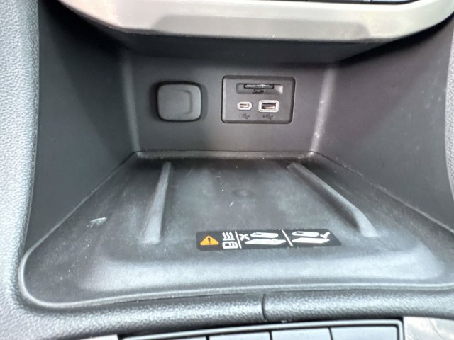 Used 2021 GMC Acadia Denali w/ Denali Ultimate Package AWD/4WD image 25