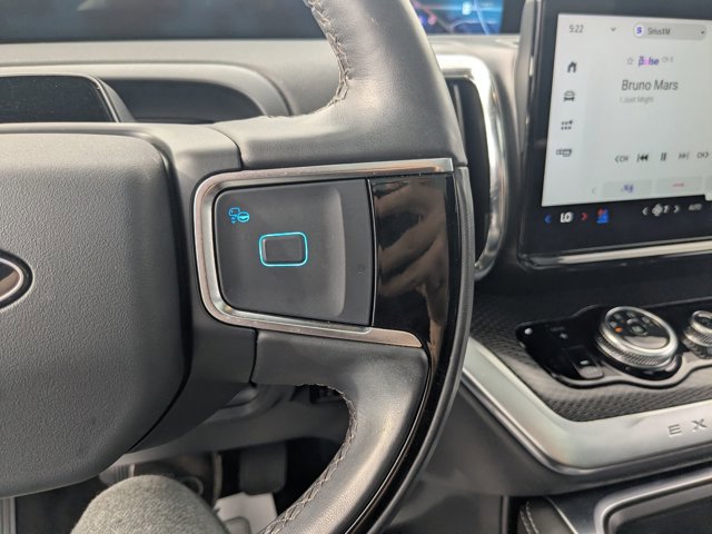 Certified 2025 Ford Expedition Max Platinum w/ Stealth Appearance Package image 18