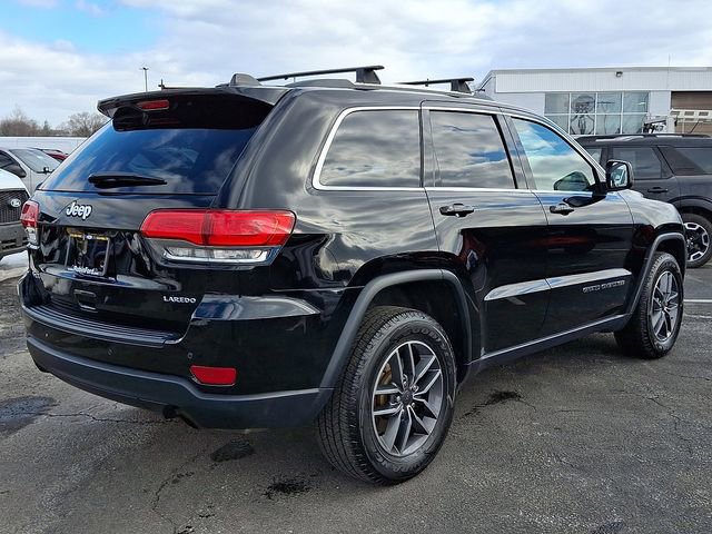 Used 2019 Jeep Grand Cherokee Laredo w/ Laredo X Package image 4