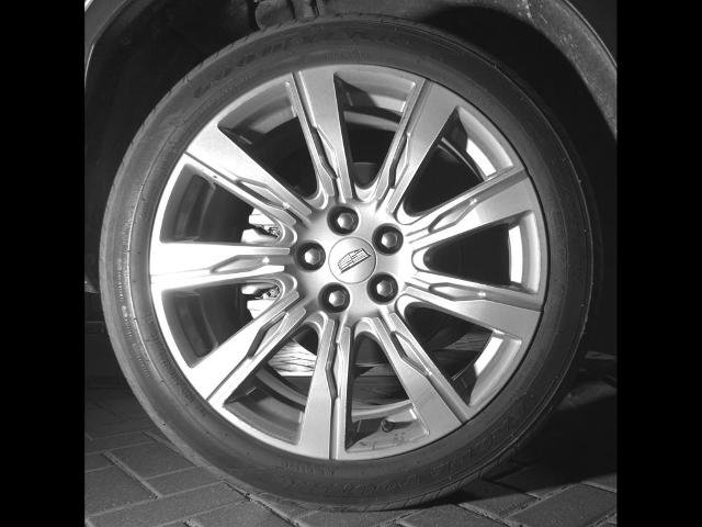Used 2022 Cadillac XT4 Premium Luxury w/ Enhanced Visibility Package FWD image 12