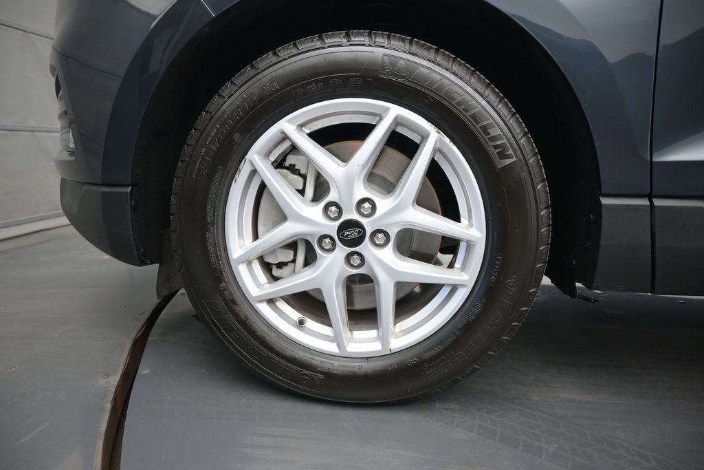 Certified 2024 Ford Edge SEL w/ Convenience Package AWD/4WD image 25