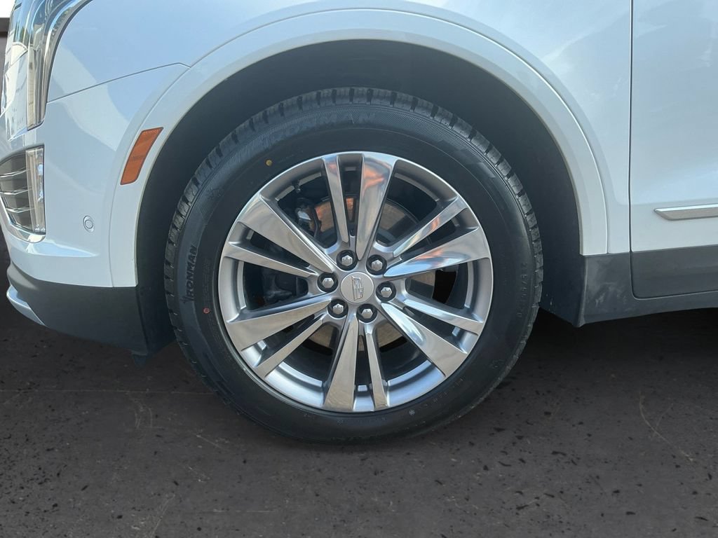 Used 2023 Cadillac XT5 Premium Luxury w/ Technology Package FWD image 13