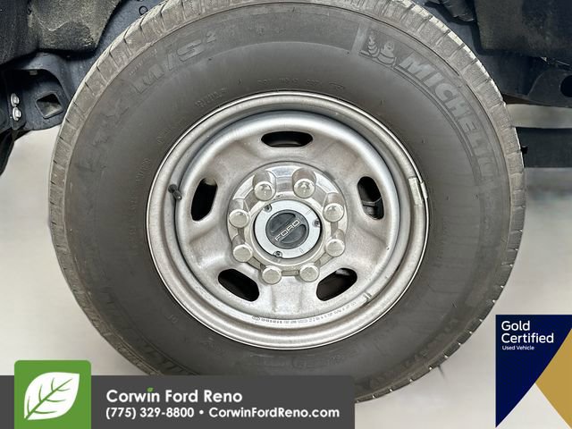 Certified 2024 Ford F250 XL w/ XL Chrome Package image 32