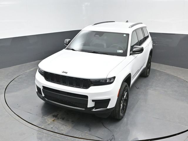 Used 2024 Jeep Grand Cherokee L Laredo AWD/4WD image 19