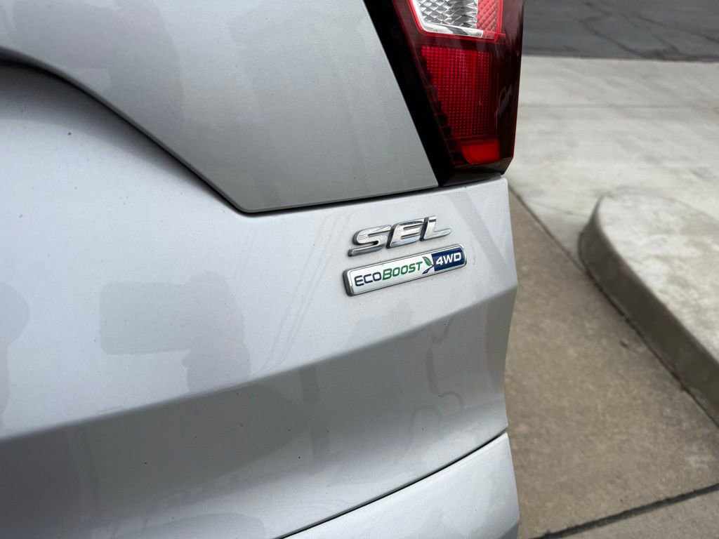 Certified 2019 Ford Escape SEL image 15