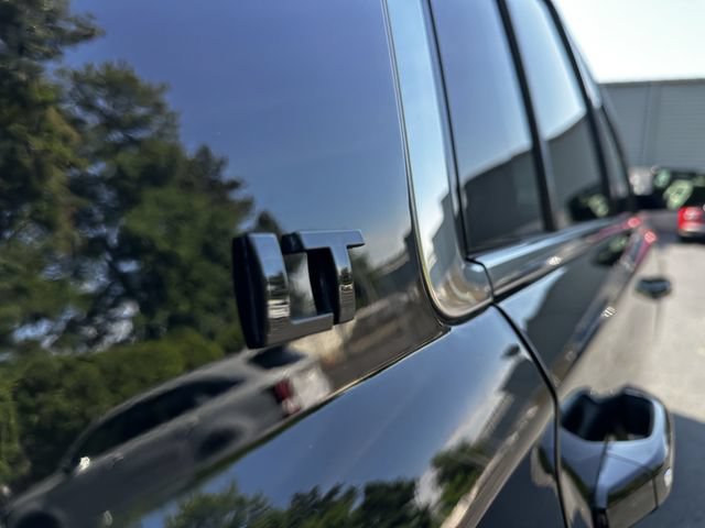 Used 2019 Chevrolet Suburban LT AWD/4WD image 48