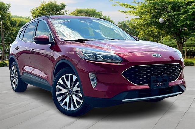 Certified 2020 Ford Escape Titanium image 5