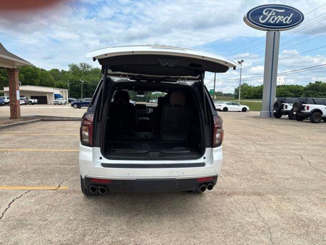Used 2023 Chevrolet Tahoe High Country RWD image 6