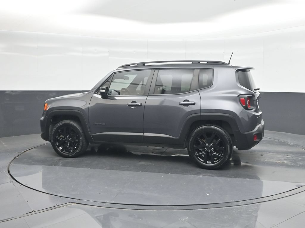 Used 2022 Jeep Renegade Altitude AWD/4WD image 25